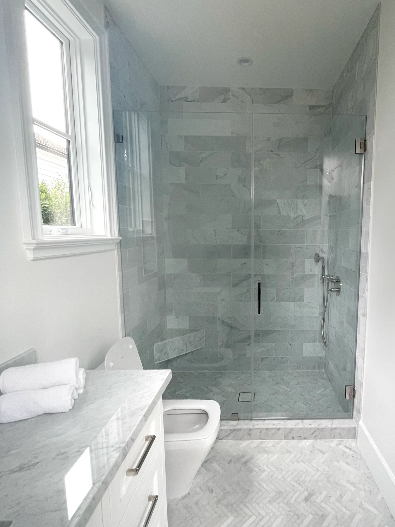 Bathroom vanity detail