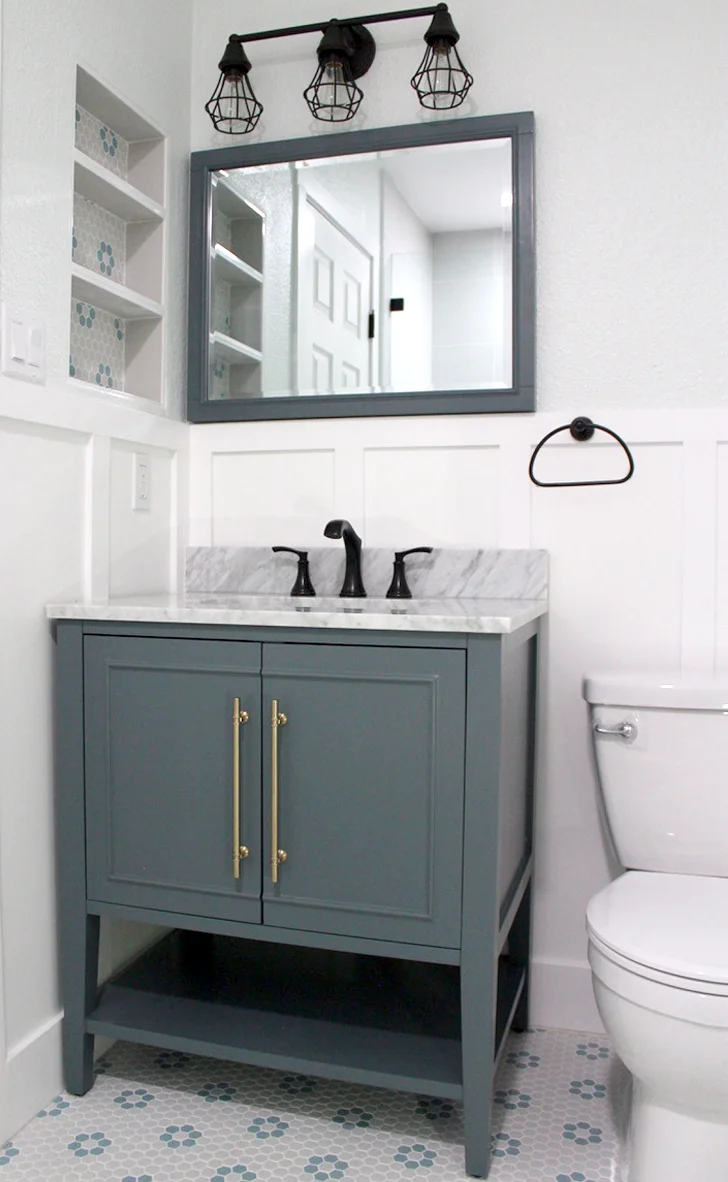 Powder room detail